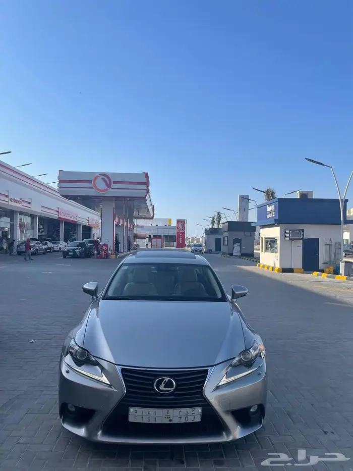 لكزس is350 0
