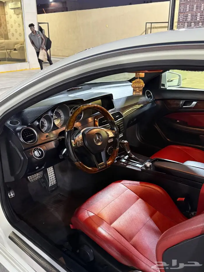 مرسيدس سي 250 كوبيه 6