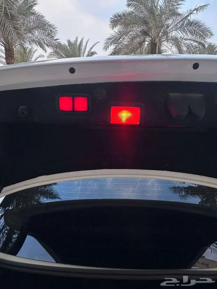 مرسيدس C200 زرارين مالك أول 2018 14