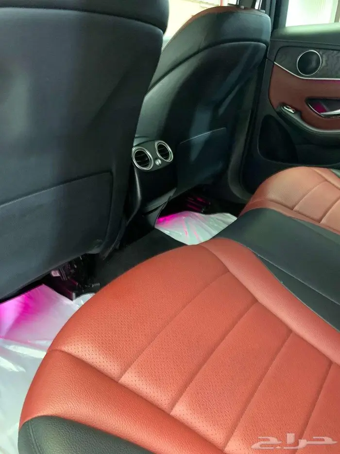 مرسيدس GLC 300 2020 34