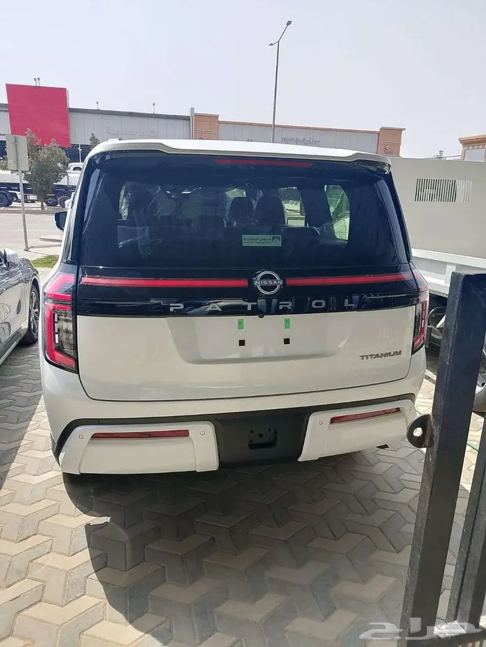 نيسان باترول تيتانيوم تربو موديل 2025 8