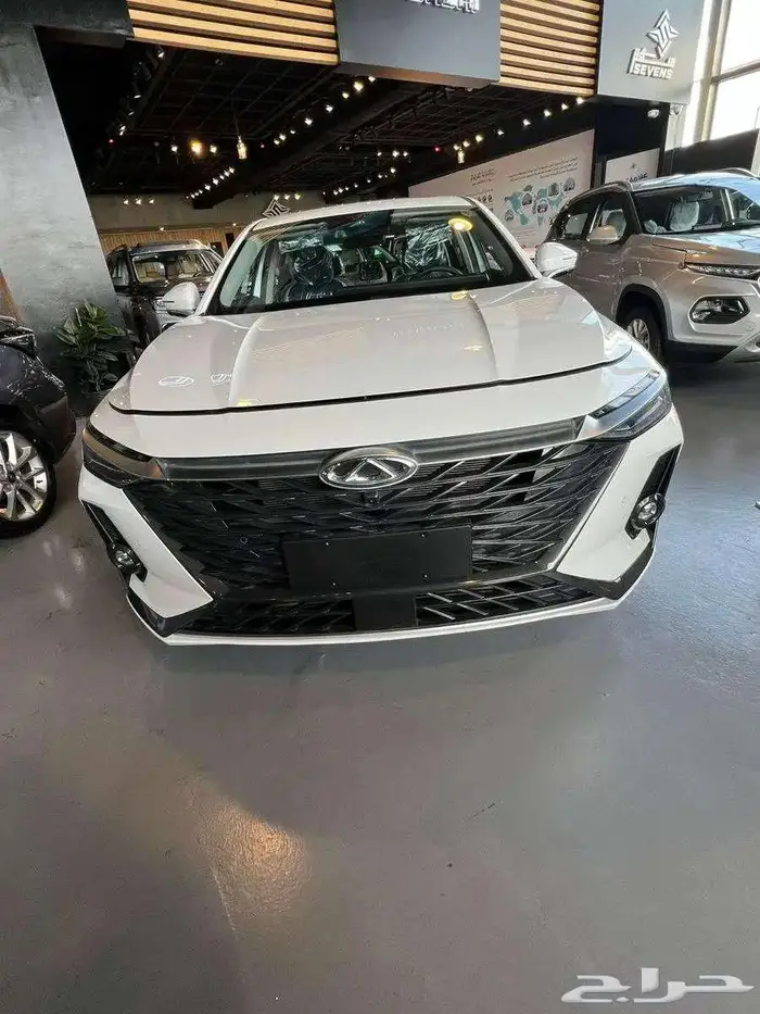 شيري اريزو 8 2025 لكجيري ماكينة 1.6 8