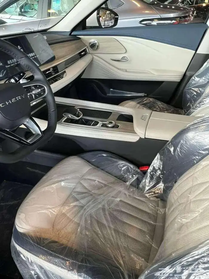 شيري اريزو 8 2025 لكجيري ماكينة 1.6 4