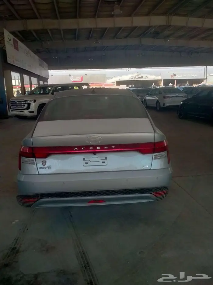 هيونداي اكسنت فليت الناغي او المجدوعي (اسود ابيض رمادي فضي) 21