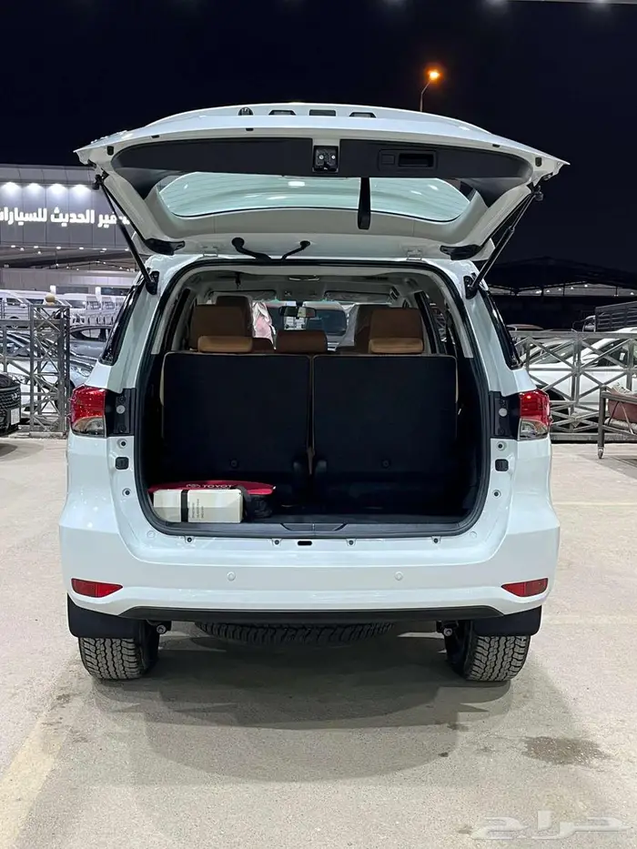 فورتشنر 2024 مخزن 4 سلندر دبل بنزين سعودي 12