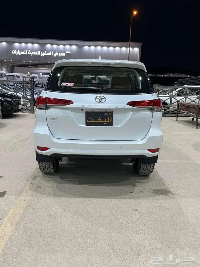 فورتشنر 2024 مخزن 4 سلندر دبل بنزين سعودي 7