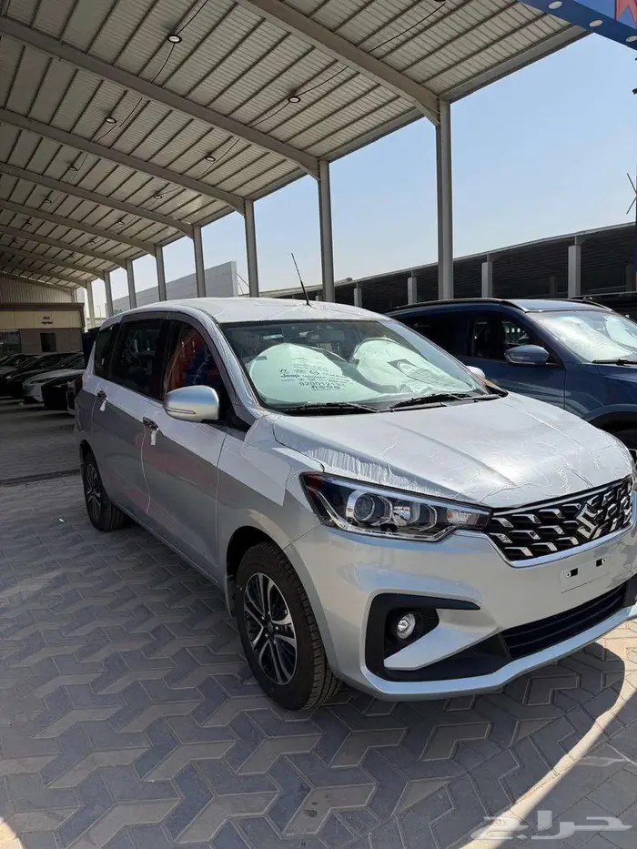 سوزوكي ارتيجا 2025 فل كامل واستاندر 7