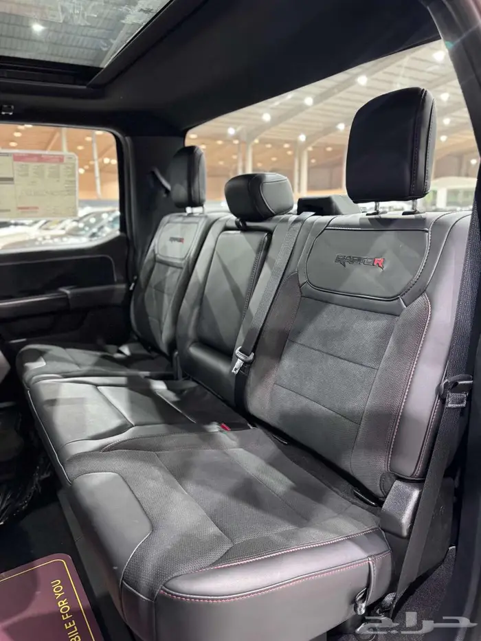فورد رابتور F-150 R crew Cab موديل 2025 جديد 7
