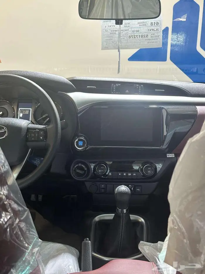 تويوتا هايلكس بنزين قير عادي S.GLX 2025 5