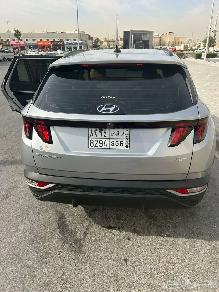 سيارة هيونداى توسان 1600 موديل 2024 للتنازل 4