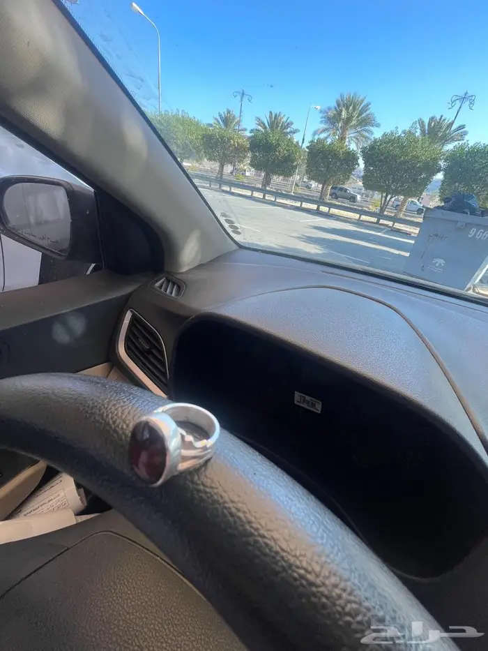 خاتم عقيق وفضة رقم واحد . 1