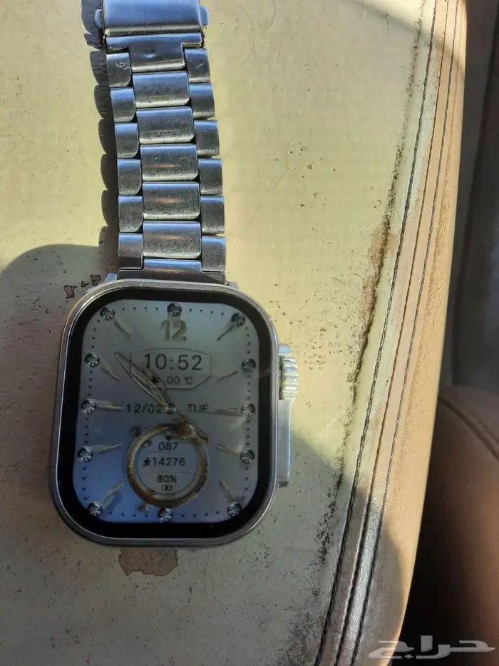 ساعه ذكيه مه الشاحن 1