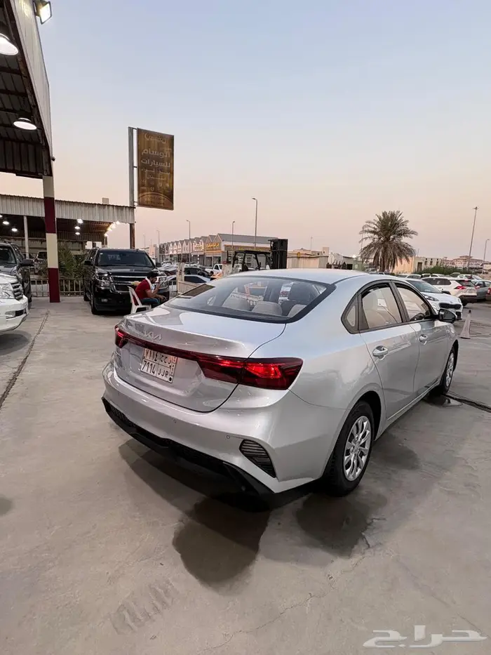 كيا سيراتو 2022 4