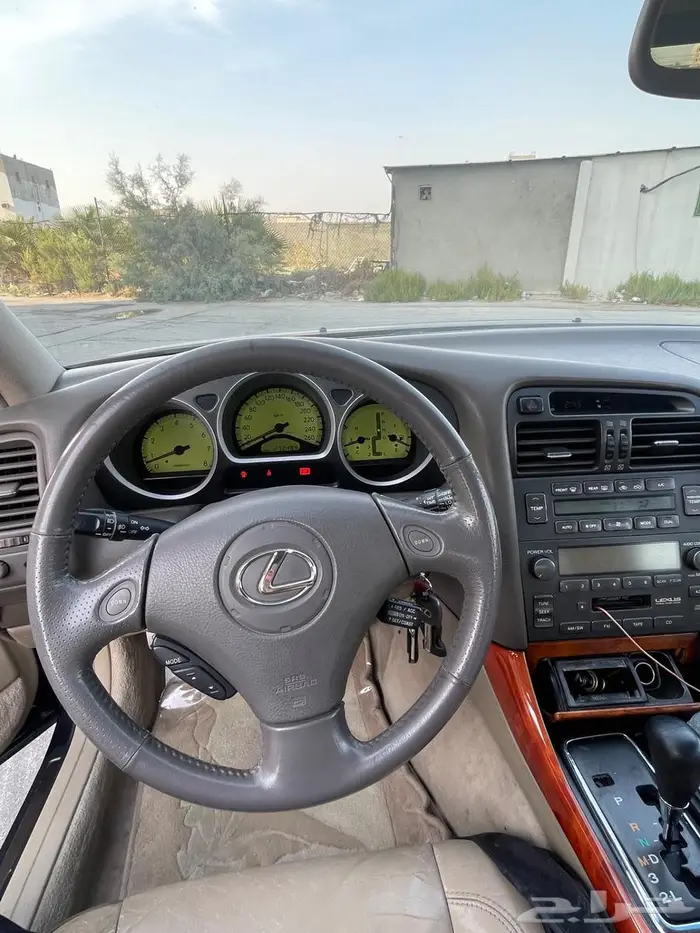 لكزس جي اس 300 2001 2