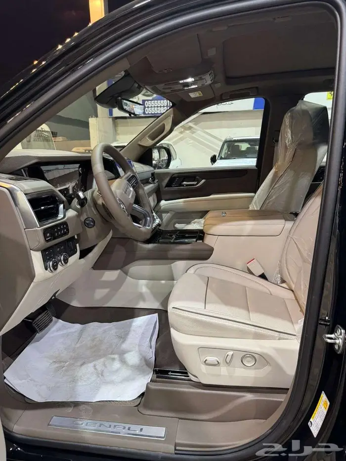 دينالي قصير -2025 - اسود داخل اوف وايت 8