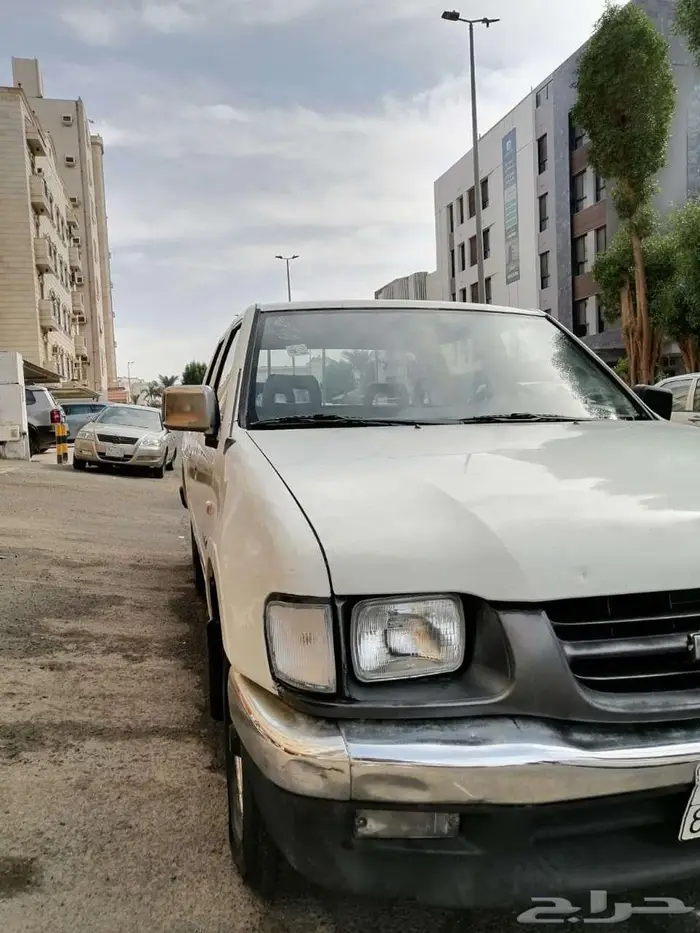 ايسوزو غمارتين ديزل موديل 2003 3