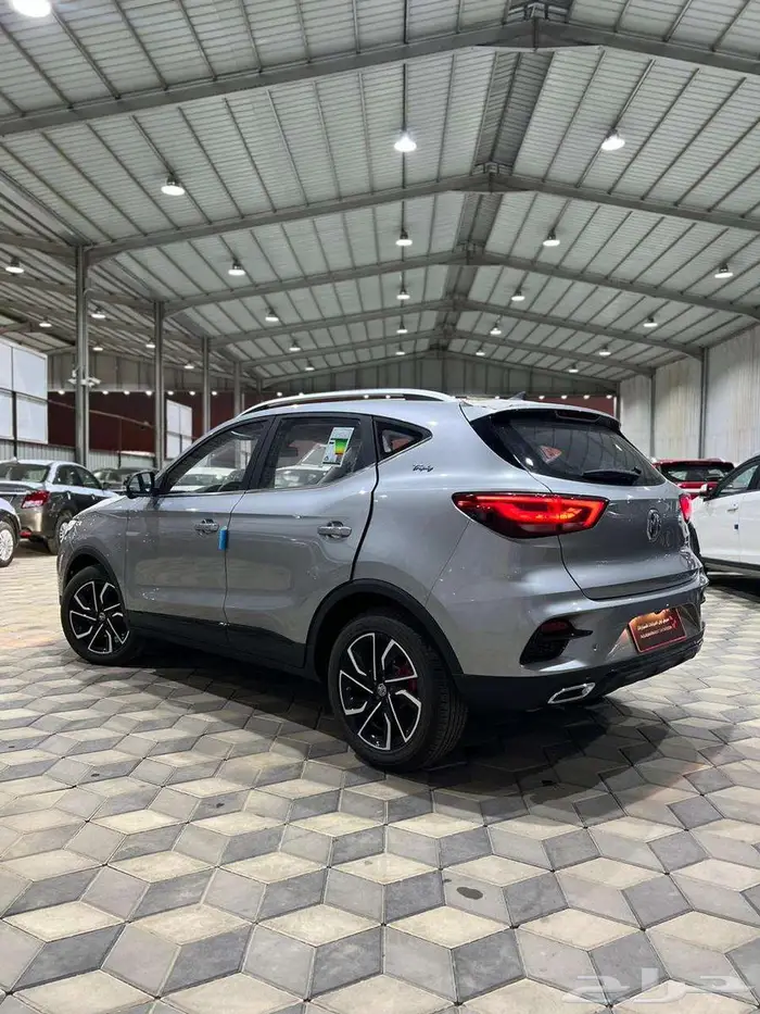 MGZS 1.3T AT LUXURY 2024 8