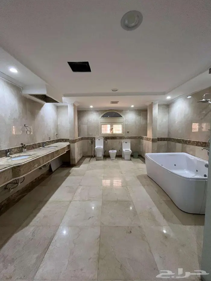 قصر فاخر للبيع في المدينة المنورة 9