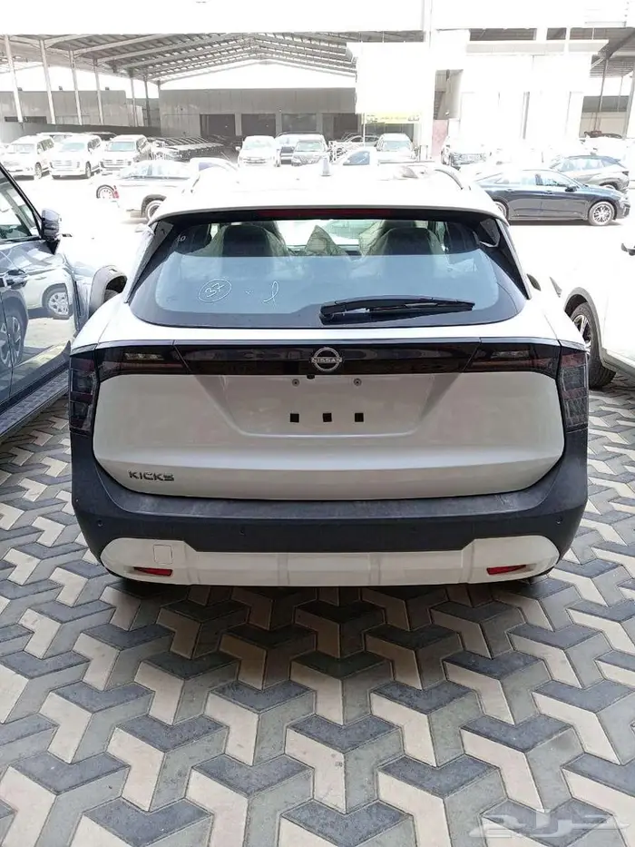 نيسان كيكس استاندر ونص فل 2025 كاش وتقسيط حرق اسعار 1