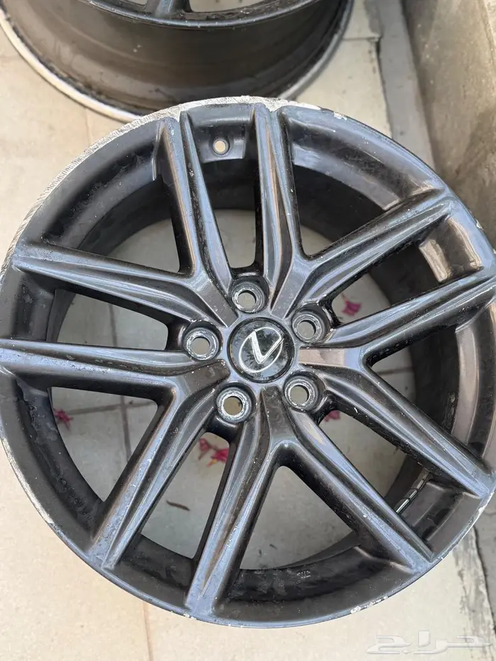 جنوط لكزس is f 0