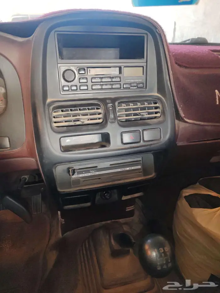 نيسان داتسون غمارتين بدون مكيف مخزن 2001 7