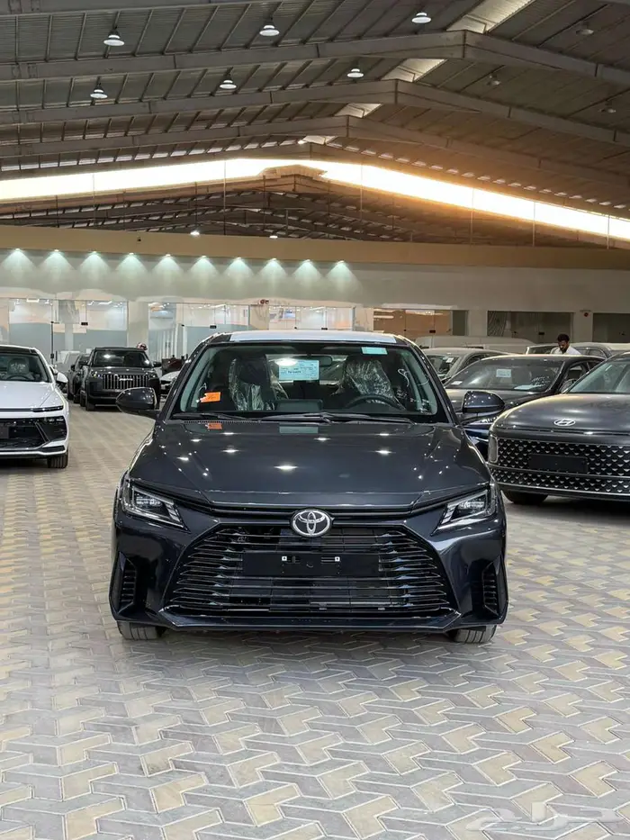 تويوتا يارس 1.3 y بنزين 2026 كاش وأقساط 5