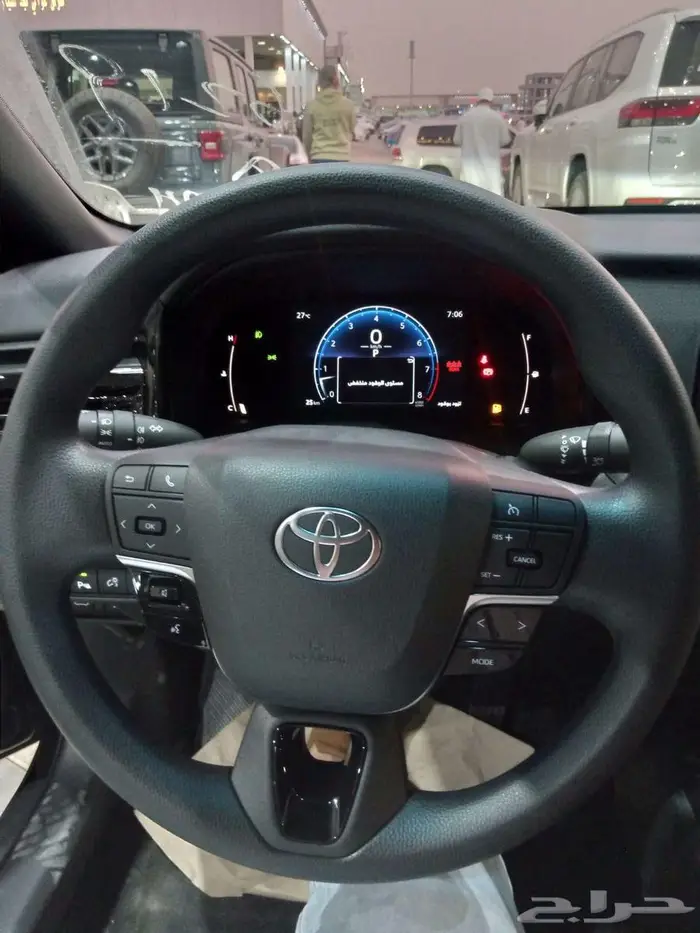 تويوتا كامري 2025 8