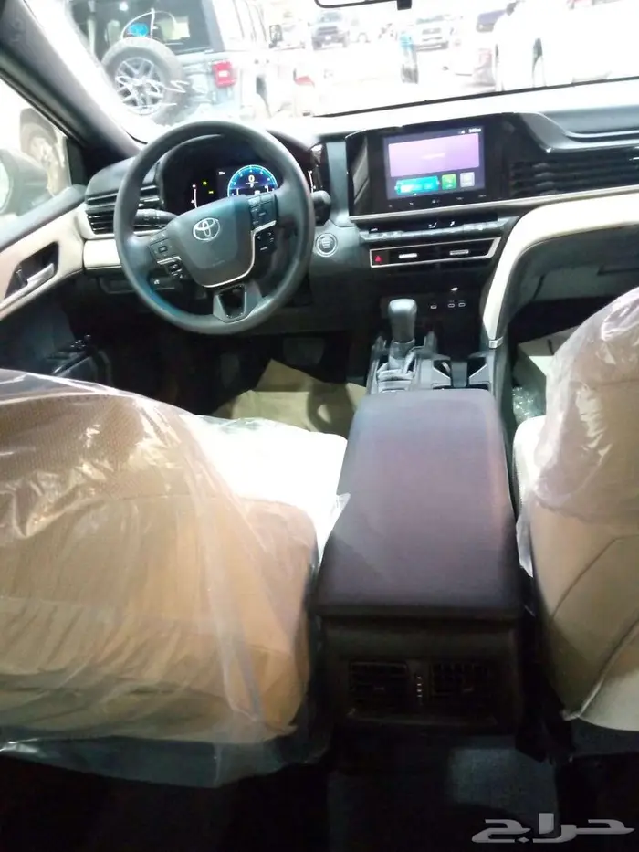 تويوتا كامري 2025 6