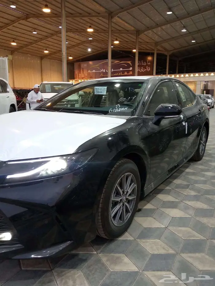 تويوتا كامري 2025 4