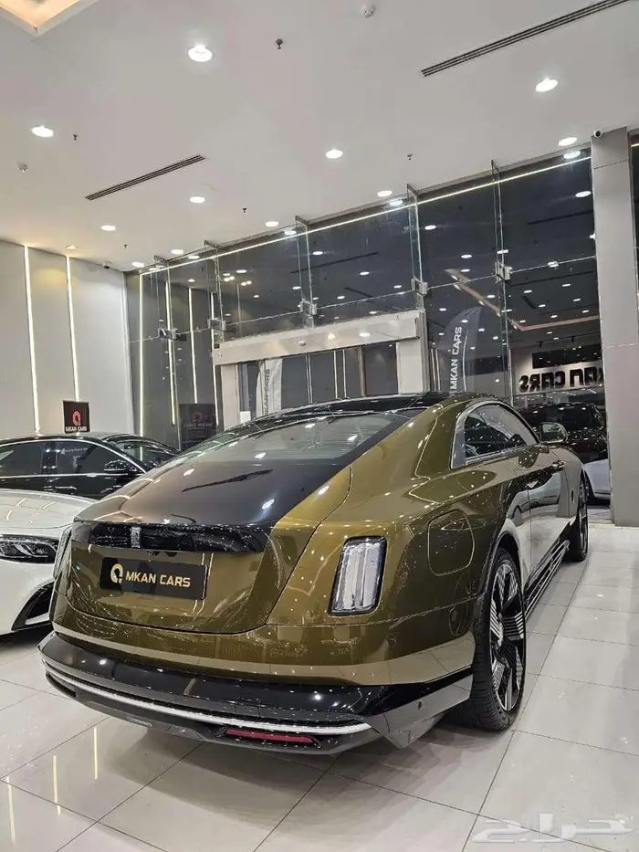 رولز رويس اسبيكتر 2024 21