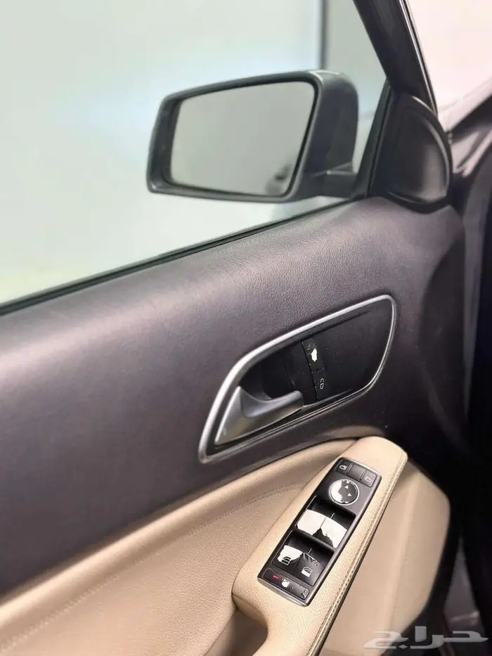 مرسيدس GLA 250 نظيف جدا 2016 10