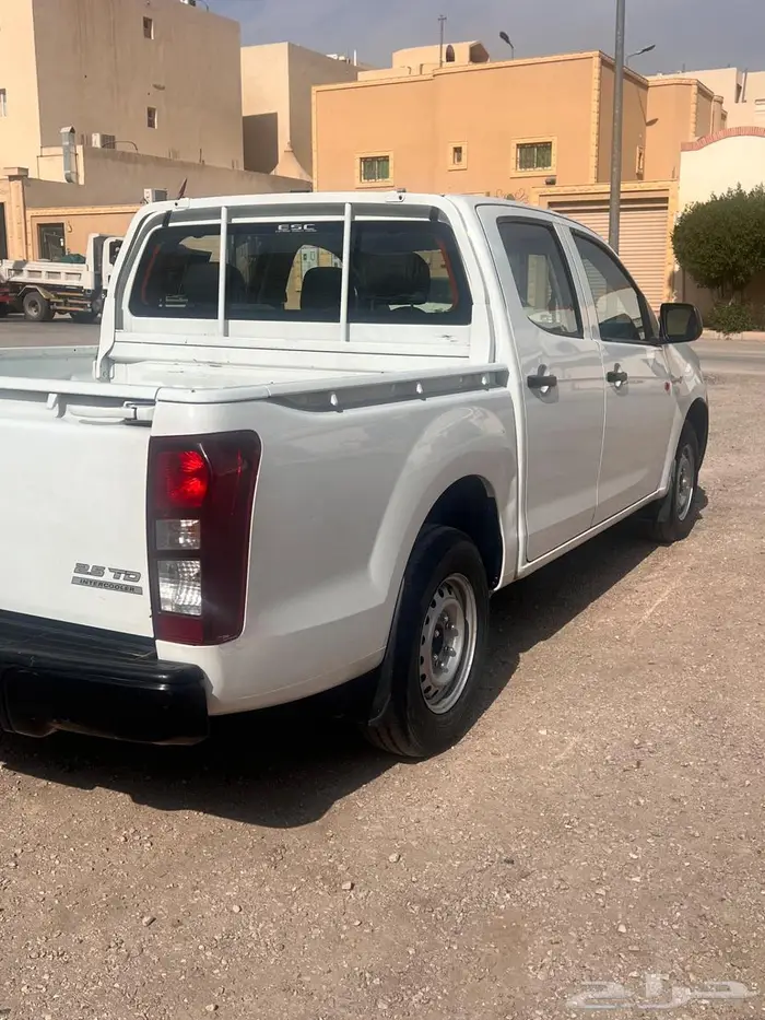 ايسوزو د ماكس استاندر 2