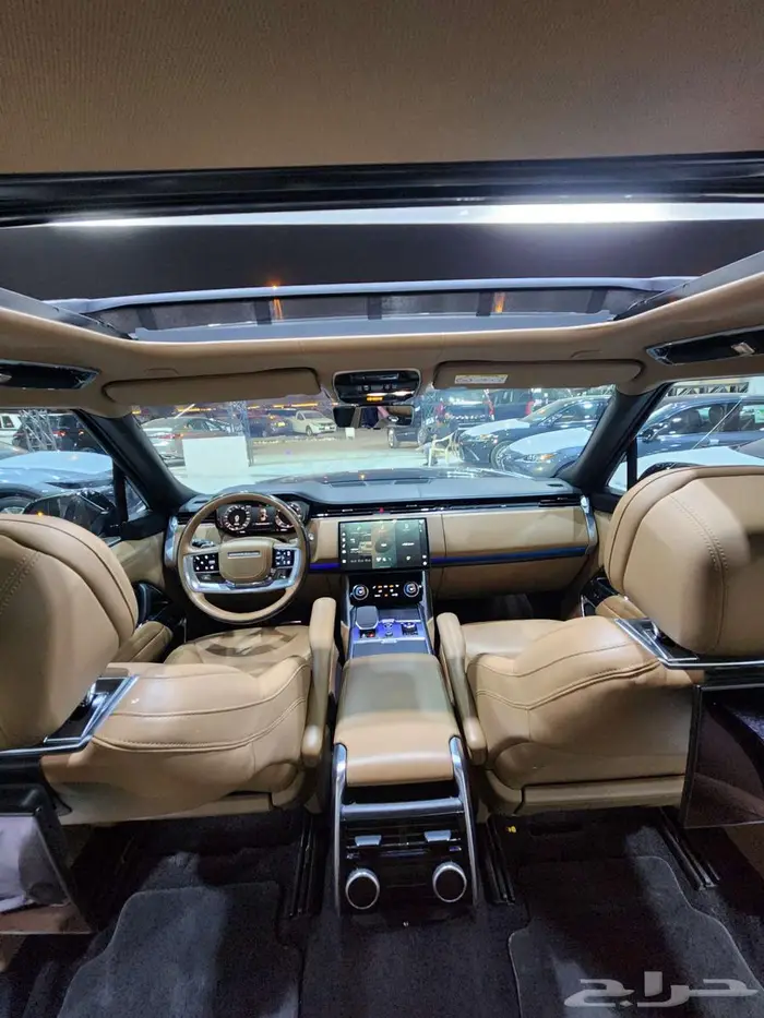 لاند روفر اوتو غرافي 2023 بلاك اديشن خليجي 6