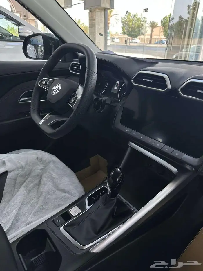 سيارة MG ZS موديل 2025 تبوك 12