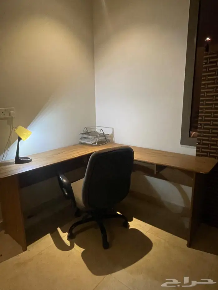 طاولة مكتب مكتب 0