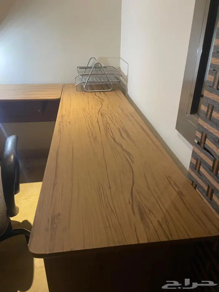 طاولة مكتب مكتب 2