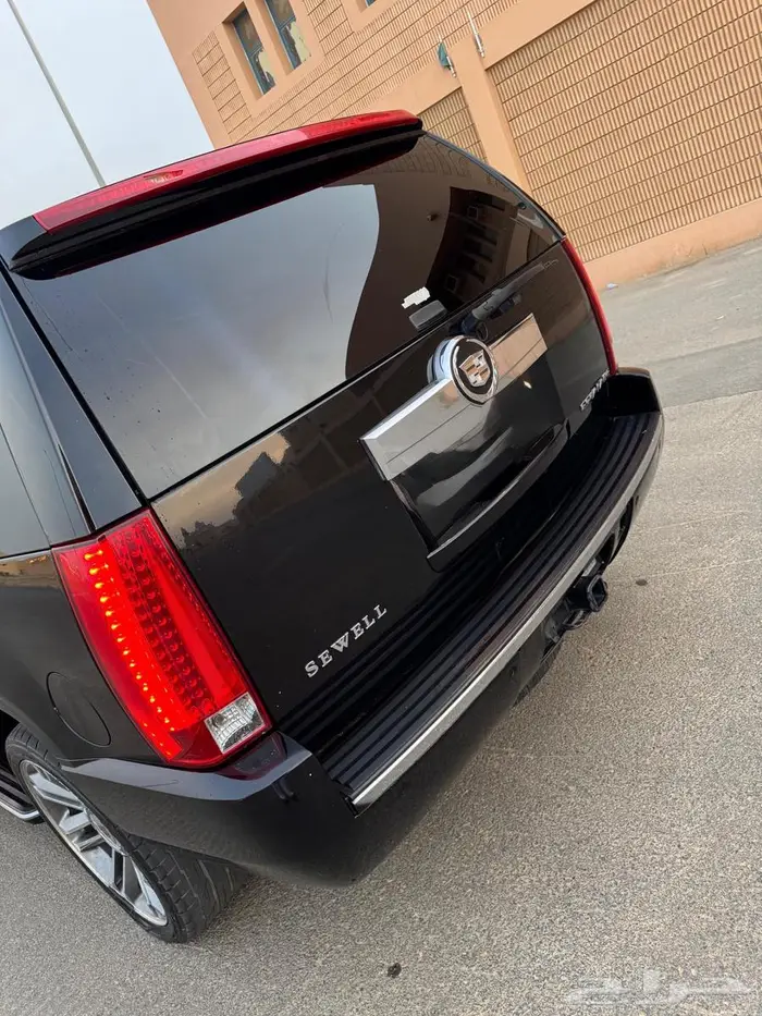 كادليلاك اسكاليد 19