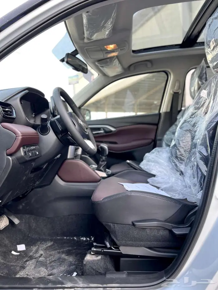 تويوتا اوربان كروزر فل كامل 2026 10