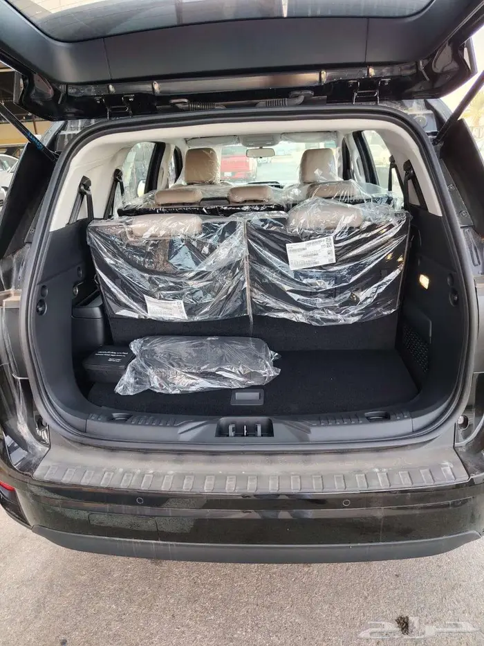 فورد ايفريست XLS استندر بنزين 2025 13