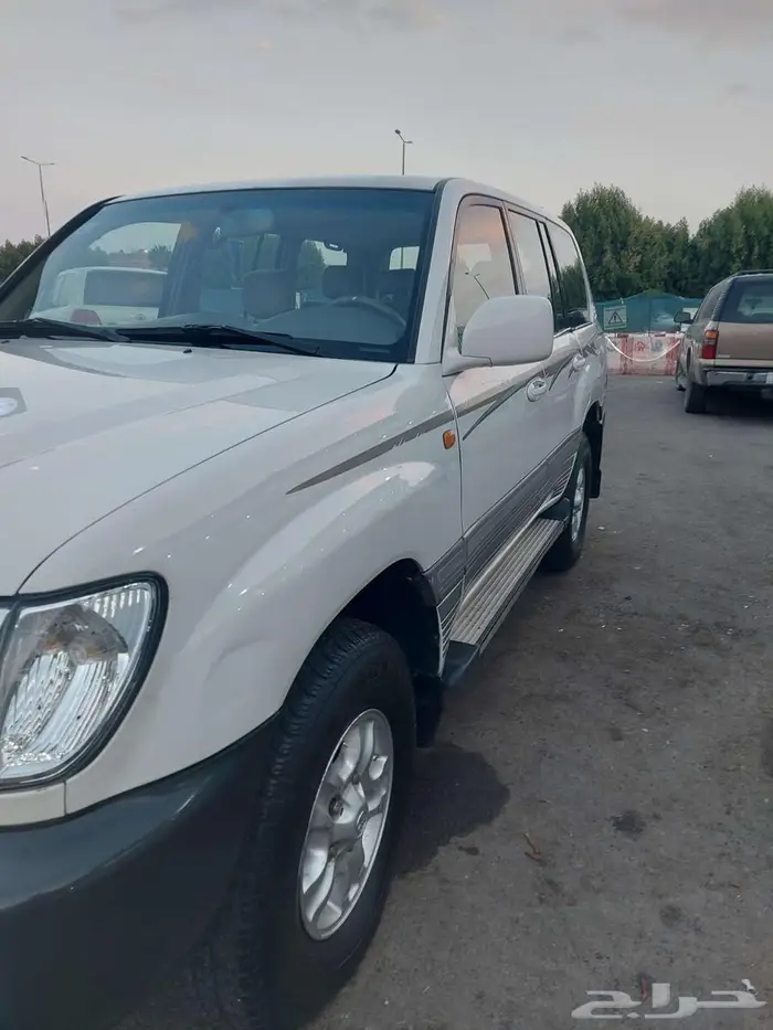 جيب تويوتا 2003 قير عادي اساس 0