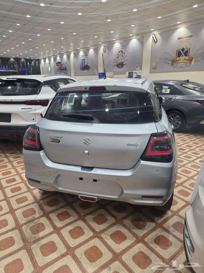 سوزوكى سويفت GLX م 2025 4