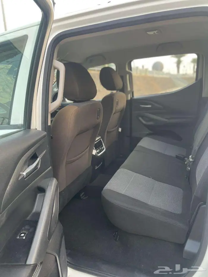 شانجان هنتر 2022 ديزل دبل بحالة ممتازة 6