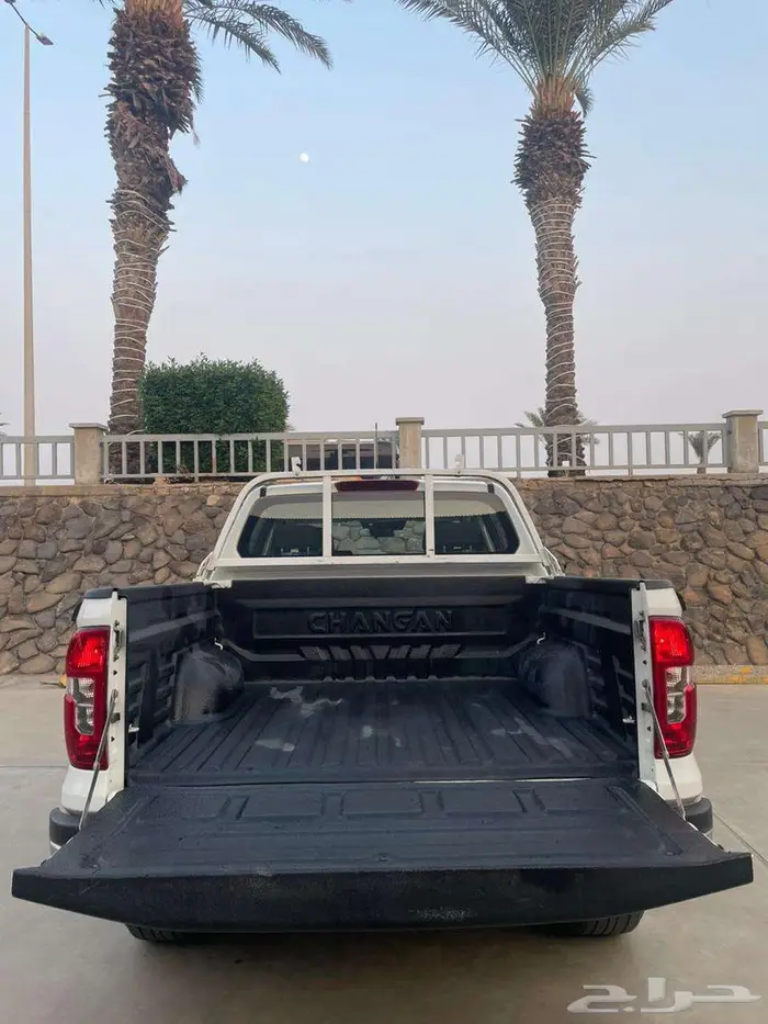 شانجان هنتر 2022 ديزل دبل بحالة ممتازة 5
