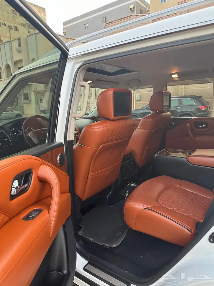 انفنتي QX80 14