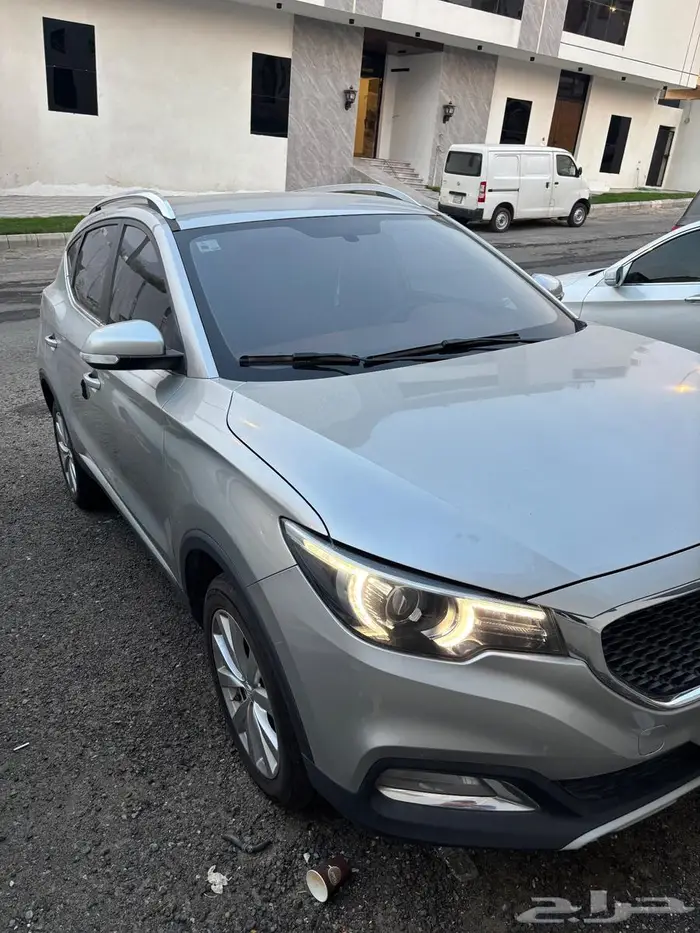 ام جي زد اس 2020 4