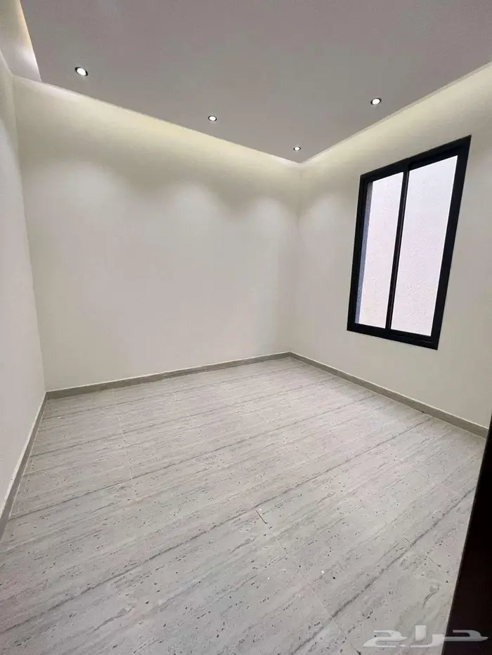 تاون هاوس للايجار في طويق الموسى 12