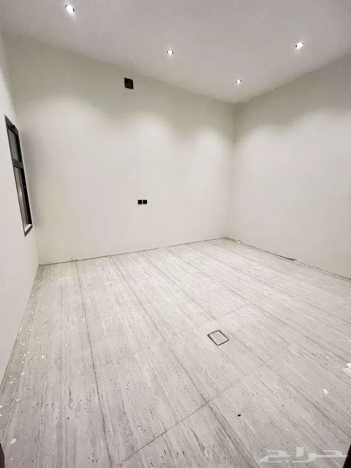 تاون هاوس للايجار في طويق الموسى 10