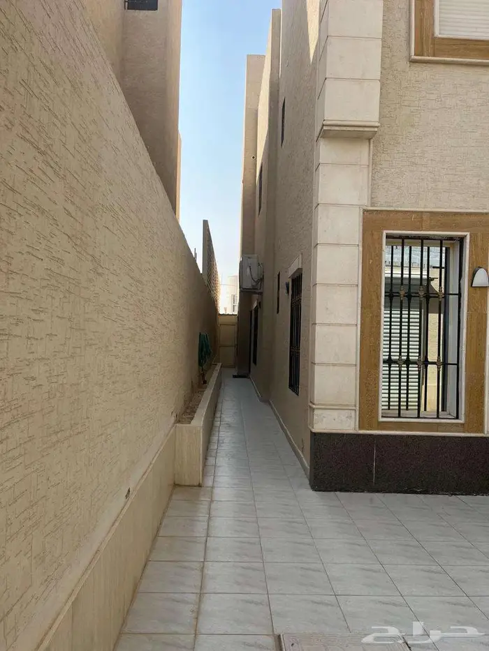 عرض رقم 143فيلا للبيع بسعر 2 مليون ريال 18