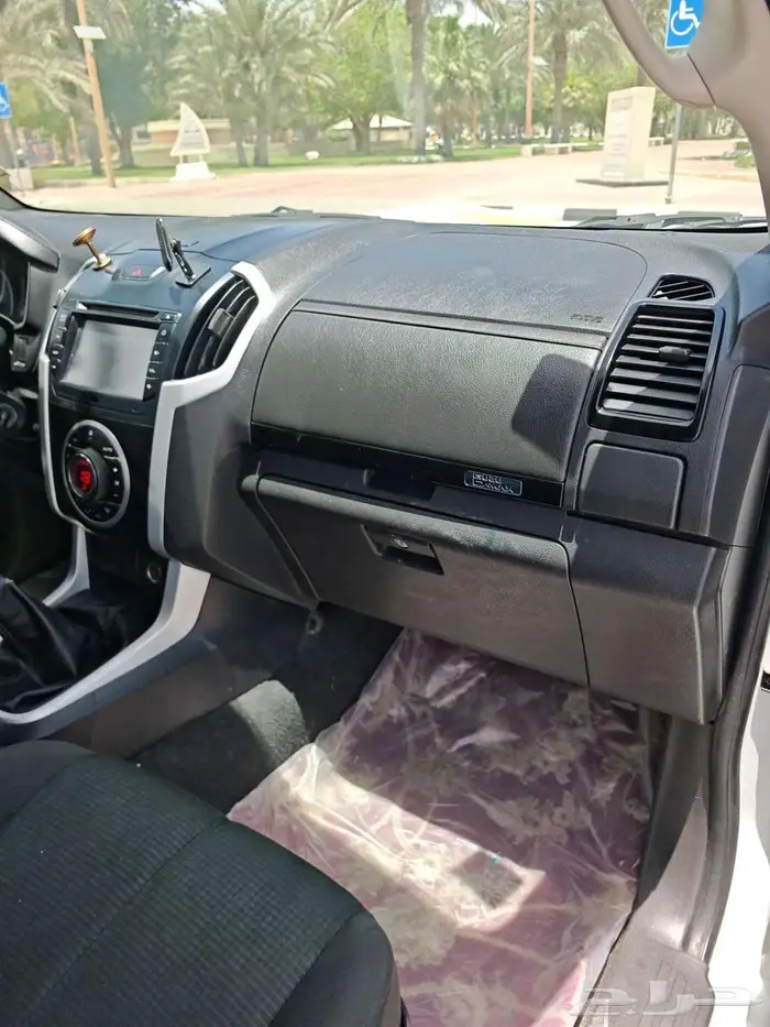 ايسوزو ديماكس 2020 ديزل فل نظيف 36