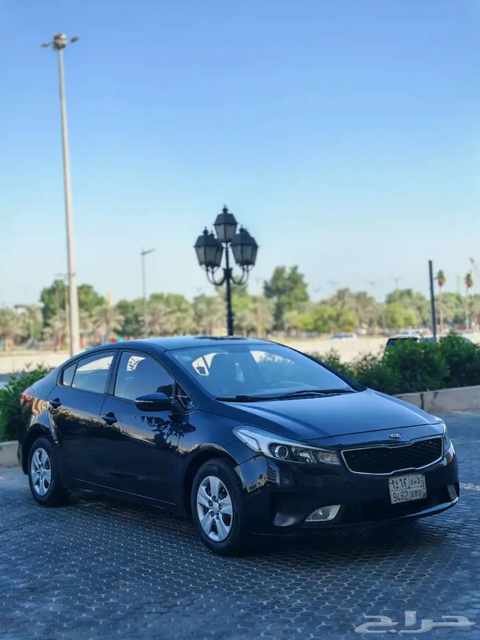 كيا سيراتو 2017 في قمة النظافة 0